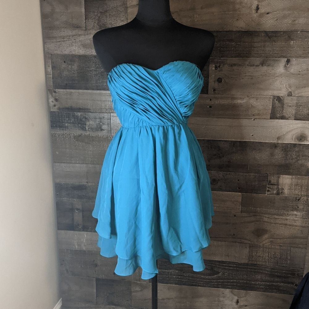 Hailey Logan teal strapless dress NWT 7